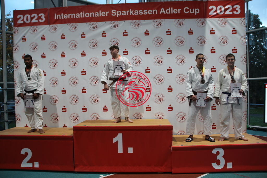 IMG_1213 | Fotos vom Adler Cup - Pictures from Adler Cup

Hier findet Ihr alle Eindrücke und großen Momente der Adler Cup Wochenenden. Here you will find all impressions and great moments of the Adler Cup weekends. - Realisiert mit Pictrs.com