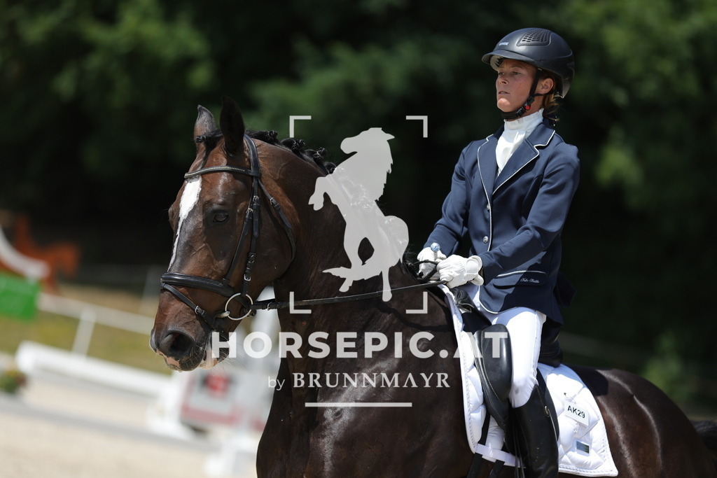0P6A2071 | Willkommen bei Brunnmayr - Design & Fotografie – Ihrem Spezialisten für Reitturniere und Pferdeveranstaltungen in Oberösterreich, Salzburg und Bayern! Seit über 17 Jahren sind wir leidenschaftlich dabei.