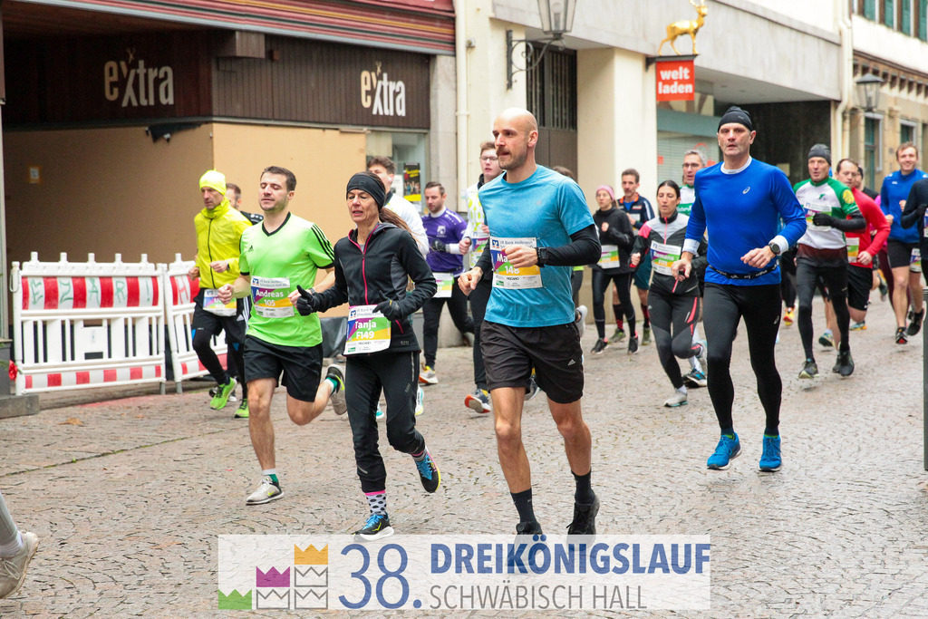 10km VR Bank Hauptlauf | 3 Koenigslauf 2024 10km VR Bank Hauptlauf - Realisiert mit Pictrs.com
