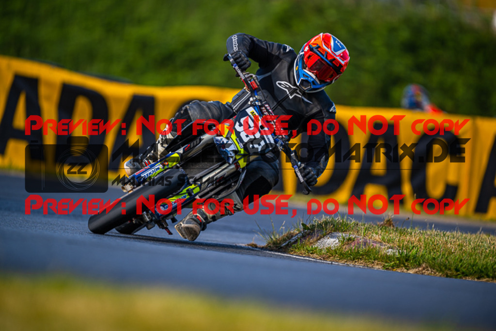 MaZZes_FotoMatrix_220528_4427 | Fotograf Mathias Schmid
Sportfotograf,
Eventfotograf,
Hochzeitsfotograf,
Portraitfotograf