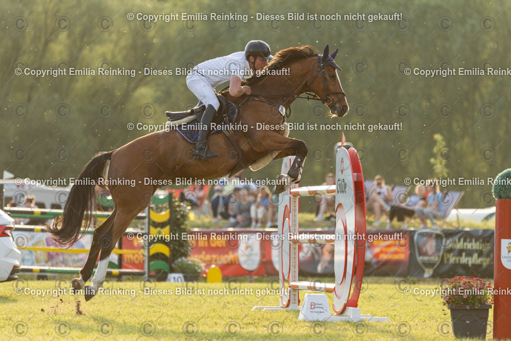 CL5A1464 | Emilia Reinking Fotografie - Realisiert mit Pictrs.com