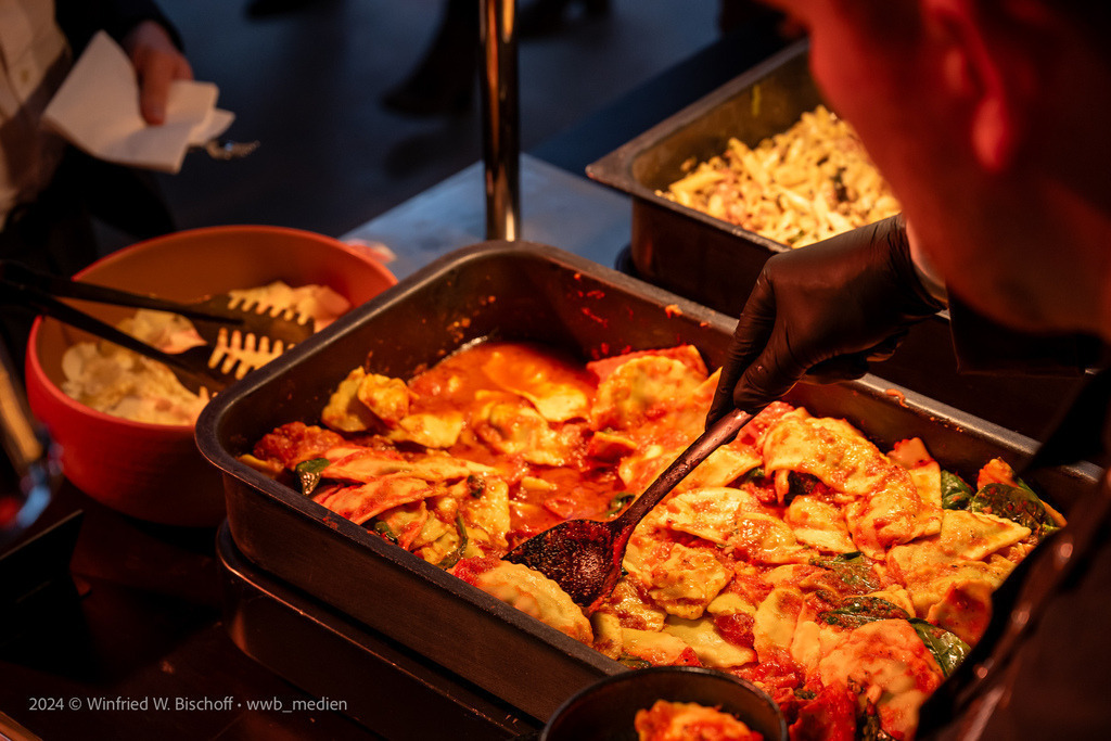 wwb_2274 | <Fotografie> <Video> <Film> <Winfried Bischoff> - Realisiert mit Pictrs.com