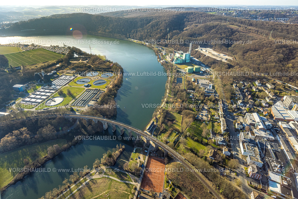Herdecke260304329 | Luftbild, Blick über den Harkortsee nach Wetter mit Ruhrviadukt Herdecke, Ruhrverband Kläranlage Hagen, Cuno Kraftwerk mit Turm, rechts Wald und Kahlschlage Bella Vista mit Stromtrasse Überlandleitung, Herdecke, Ruhrgebiet, Nordrhein-Westfalen, Deutschland