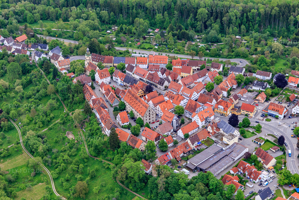 Luftbild: Historischer Ortskern um die Balinger Straße in Rosenfeld im Bundesland Baden-Württemberg in Deutschland. Foto: IMG_114633.jpg vom 31.05.2019 durch Werner Riehm/FLY-FOTO.de