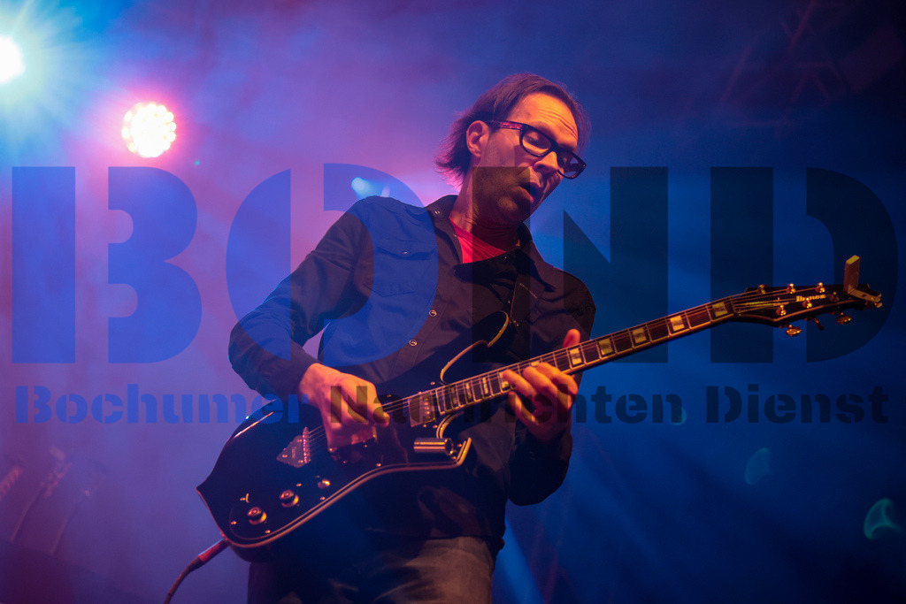 Zeltfestival Ruhr 2024 - Mr. Big  {date} -  | {headline}(Foto: Sebastian Sendlak / BOND) - Realisiert mit Pictrs.com