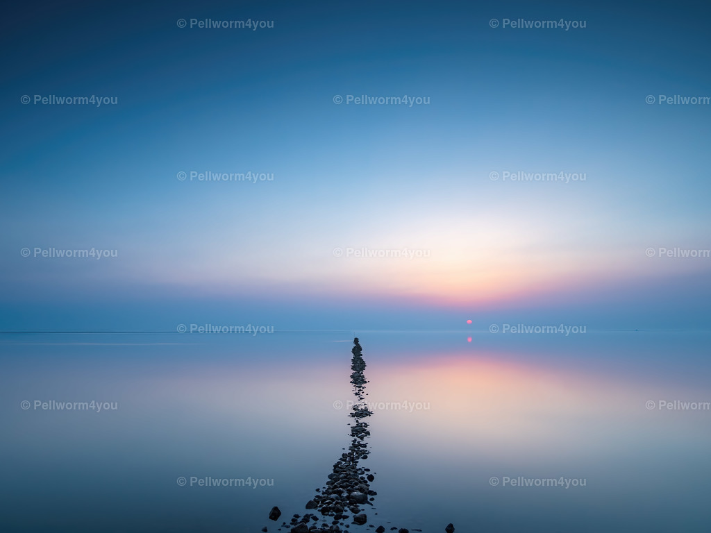 Stimmungsvoller Sonnenuntergang | Sonnenuntergang in der Nähe der Tammwarft / Pellworm - Realisiert mit Pictrs.com