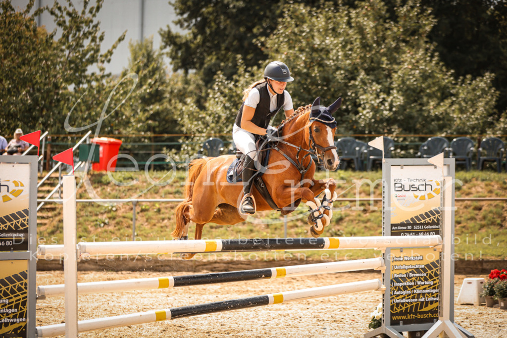 23.SaSpL00146 | Leoni Ertmer Photography - Realisiert mit Pictrs.com