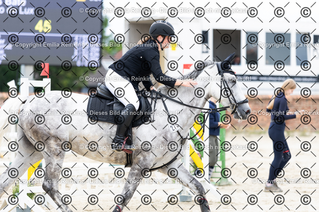 CL5A5879 | Emilia Reinking Fotografie - Realisiert mit Pictrs.com