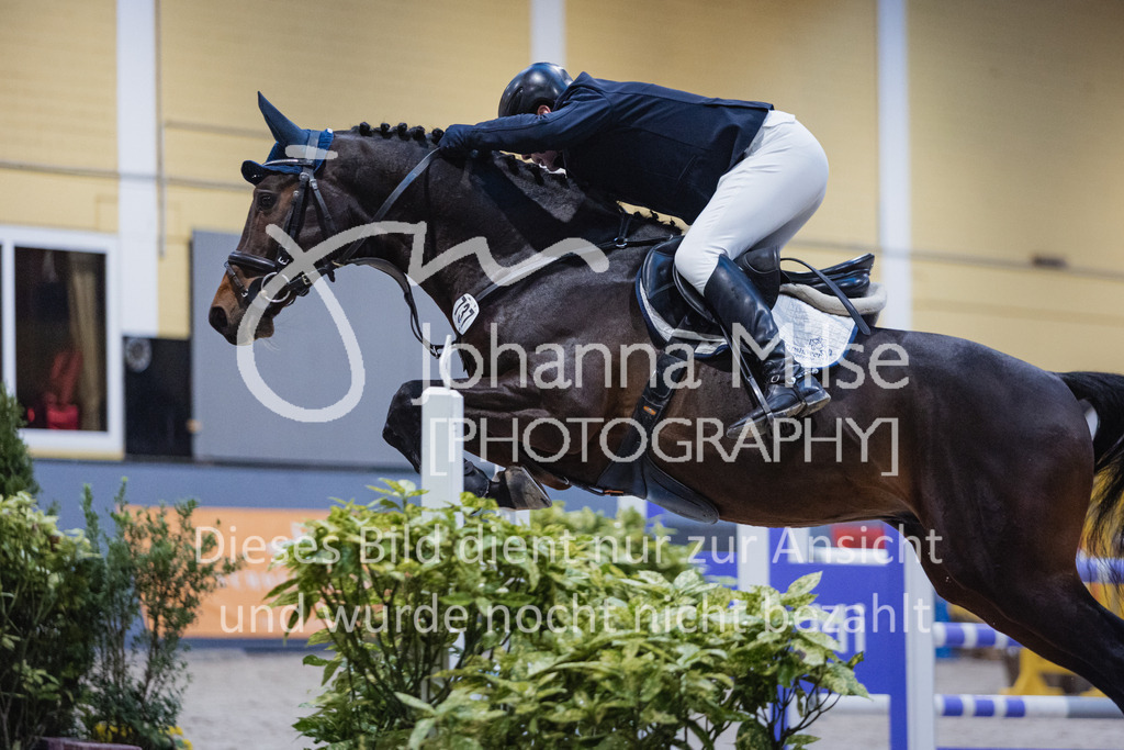 221216_Warstein_Youngster-M-431 | Deine schönsten Turniermomente als professionelle Fotos! Entdecke hochwertige Pferdesport-Fotografie im Online-Shop. Jetzt Fotos finden & bestellen!