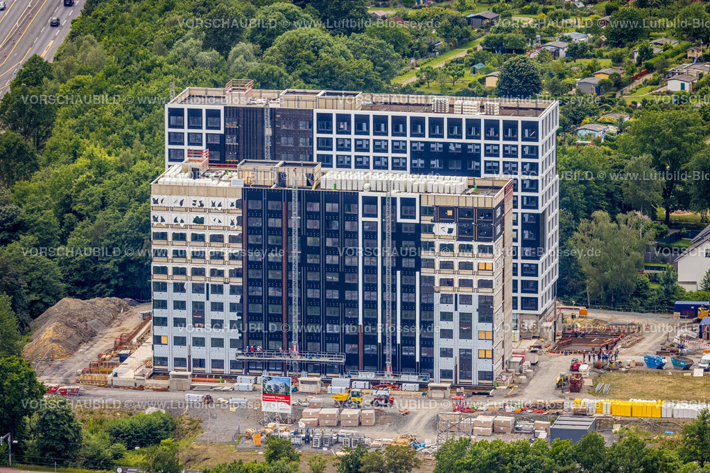 Bochum220603700 | Luftbild, Baustelle und Neubau Studentenwohnheim in Modulbauweise am Community Campus an der Universitätsstraße, Wiemelhausen, Bochum, Ruhrgebiet, Nordrhein-Westfalen, Deutschland