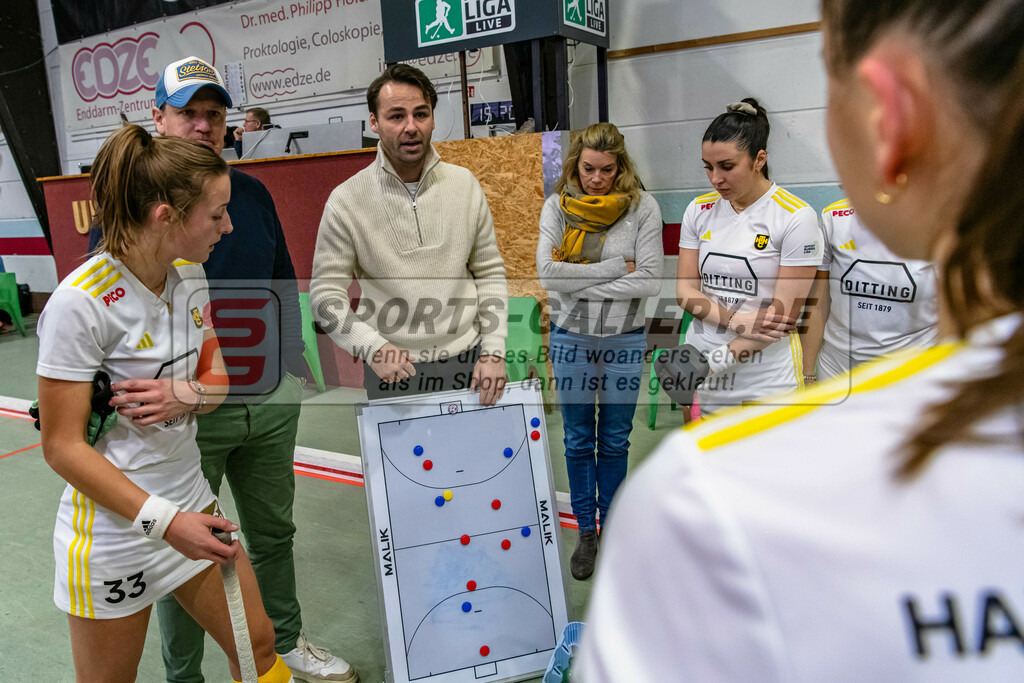 SM_20240114-D85_7122 | 1.Bundesliga Hallenhockey  (W) UHC - HTHC / 2:5 (1:2)