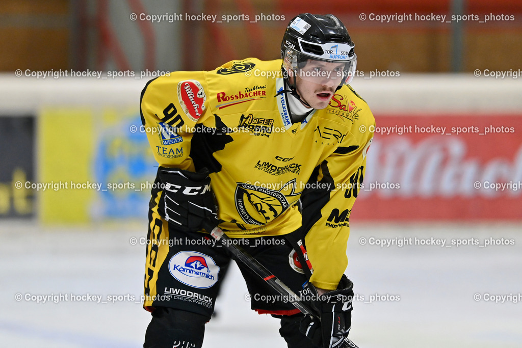 MET PHOTOVOLTAIK HORNETS SPITTAL vs. EC VSV juniors U20  | #90 Ogertschnig Joshua EC Hornets Spittal, MET PHOTOVOLTAIK HORNETS SPITTAL vs. EC VSV juniors U20 , MET PHOTOVOLTAIK HORNETS SPITTAL vs. EC VSV juniors U20  am 05.11.2024 in Spittal an der Drau (Goldeck Stadion), Austria, (Photo by Bernd Stefan)