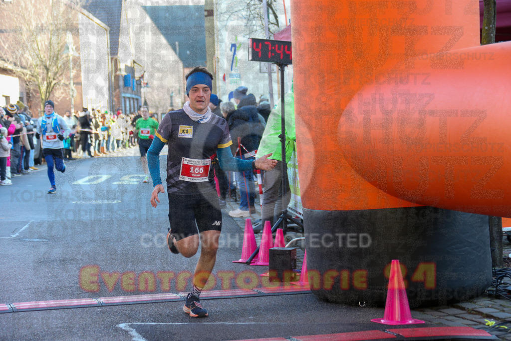 241201_1223_EX1_1959 | Sportfotografie im Rhein-Sieg Kreis, Köln, Bonn, NRW, Rheinland Pfalz, Hessen, etc. Unser Tätigkeitsfeld umfasst den Laufsport vom Volkslauf über den Marathon, Duathlon, Triathon bis zum Ultralauf wie Kölnpfad Ultra oder Schindertrail.
