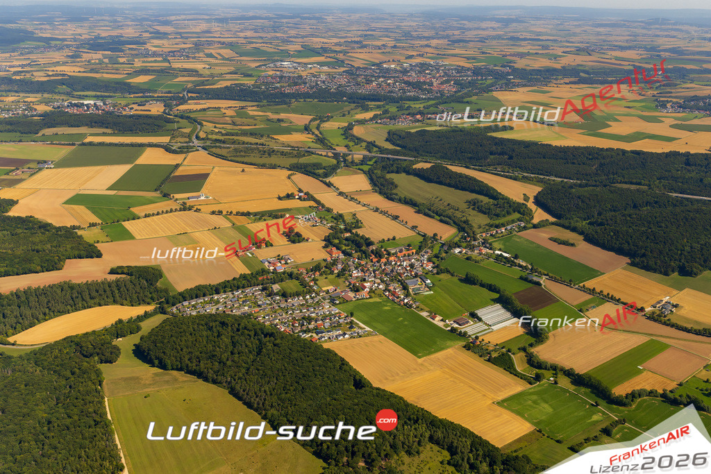 Luftaufnahme Welda Warburg - Die Luftaufnahme wurde 2025 vom UL-Flugzeug heraus erstellt ( ohne Drohne ) - Hochauflösende Luftaufnahme - für professionelle Ausdrucke geeignet. Die Geschenkidee !Mit Lizenz und Bildrechte bestellbar