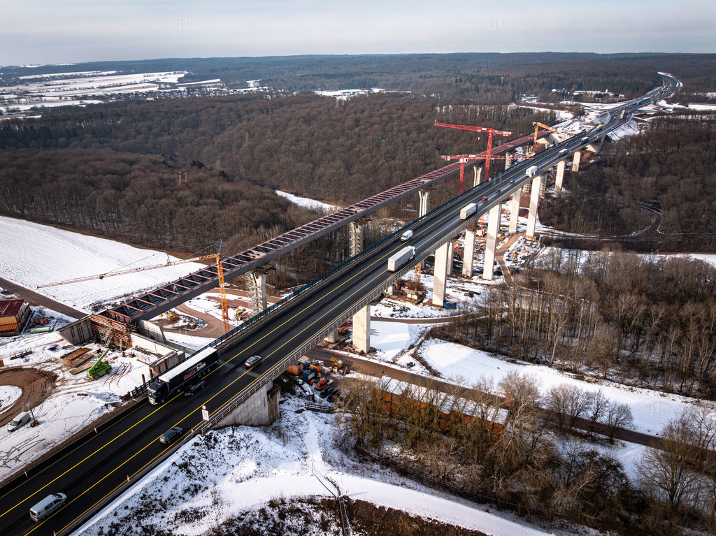 2026-02-04_Oberthulba_059 | Luftbild, Drohne, Multicopter, Bayern, Luftbilder, Luftbildshop, Jan R. Schäfer, aerialphotography, Abzüge, Luftaufnahmen, J1-Luftbild, J1-Fotografie und Luftbildservice, Würzburg, fineart, Abzüge, Drucke, Glasdruck - Realisiert mit Pictrs.com