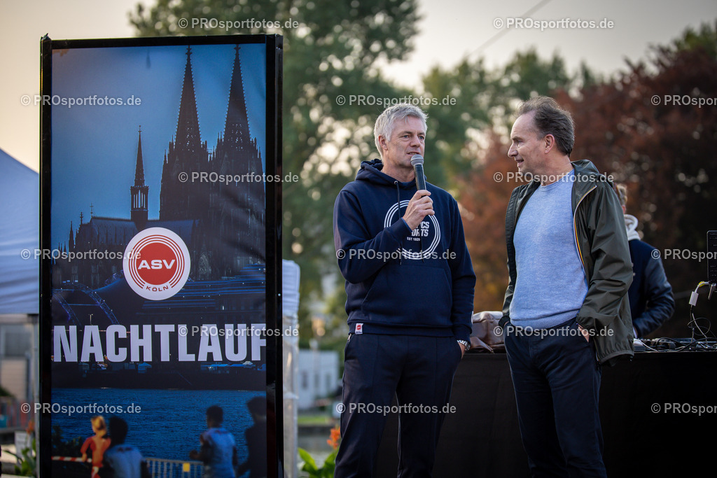 21. ASV Nachtlauf; Koeln, 08.05.24 | Impressionen vom 21. ASV Nachtlauf am 08.05.24 am Tanzbrunnen in Koeln. Foto: BEAUTIFUL SPORTS/Axel Kohring