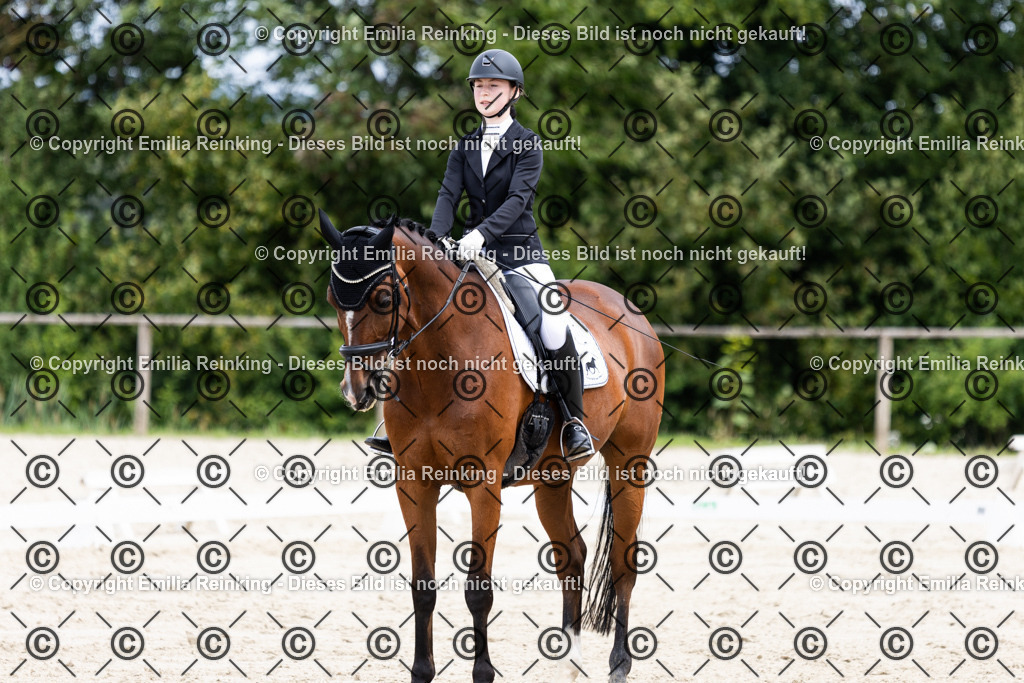 CL5A3663 | Emilia Reinking Fotografie - Realisiert mit Pictrs.com