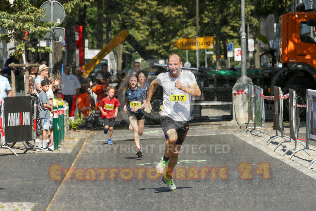 250621_1043_EX1_2247 | Sportfotografie im Rhein-Sieg Kreis, Köln, Bonn, NRW, Rheinland Pfalz, Hessen, etc. Unser Tätigkeitsfeld umfasst den Laufsport vom Volkslauf über den Marathon, Duathlon, Triathon bis zum Ultralauf wie Kölnpfad Ultra oder Schindertrail.