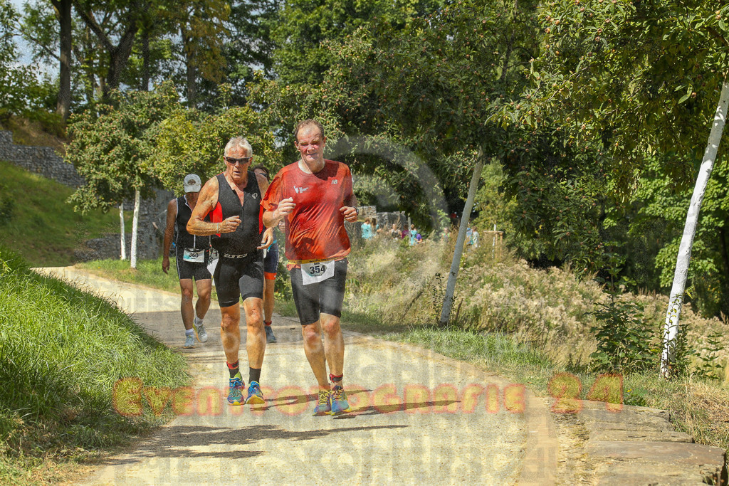 250824_1336_EX1_2955 | Sportfotografie im Rhein-Sieg Kreis, Köln, Bonn, NRW, Rheinland Pfalz, Hessen, etc. Unser Tätigkeitsfeld umfasst den Laufsport vom Volkslauf über den Marathon, Duathlon, Triathon bis zum Ultralauf wie Kölnpfad Ultra oder Schindertrail.