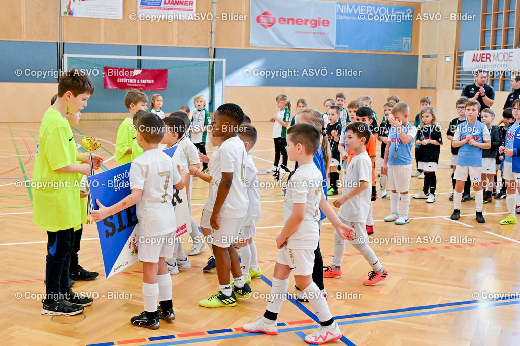 ASVÖ_ Fussballturnier SV Gallneukirchen_ 08.02.2025-139 | 08.02.2025, Gallneukirchen, AUT, ASVÖ, Fussball Nachwuchs Hallenturnier 2025, SV Gallneukirchen im Bild Teilnehmer U 7©Harald Dostal / fodo.media - Realisiert mit Pictrs.com