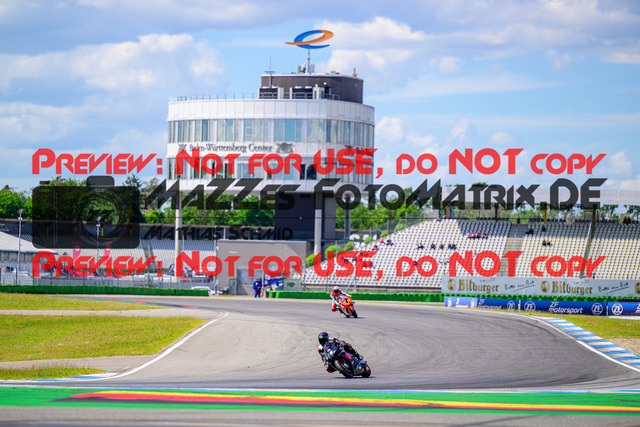 MaZZes_FotoMatrix_240615_8542 | WEISS