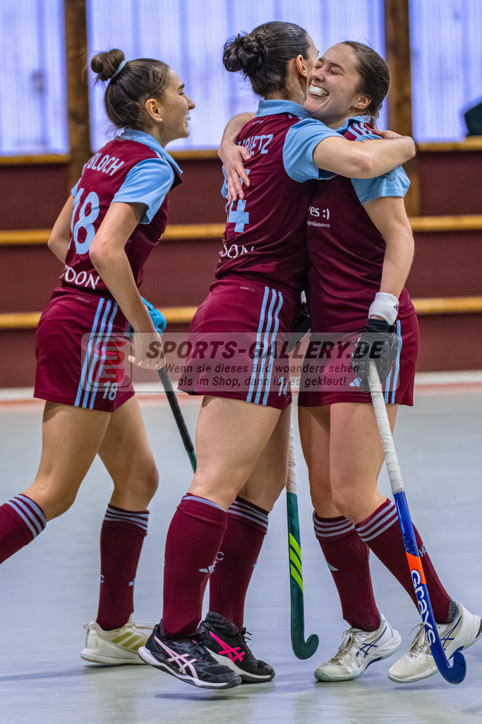 SM_20260110-DZ9_9338-2 | 1.Bundesliga Hallenhockey  (W) UHC - GTHGC / 7:4 (4:3)