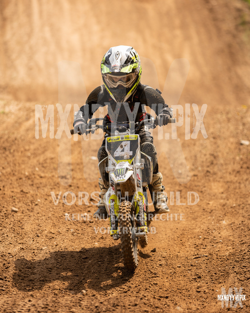 866A6042 | mxndyyvipix