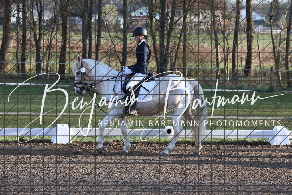 AZ2A2313 | Benjamin Bartmann Photomoments