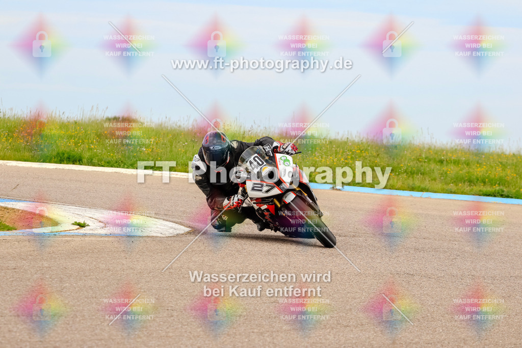 MotoTeam-2745 | Hier findet Ihr Bilder von Touristenfahrten auf der Nürburgring Nordschleife oder von anderen Veranstaltungen die ich besucht habe. Viel Spass beim Durch Schauen 