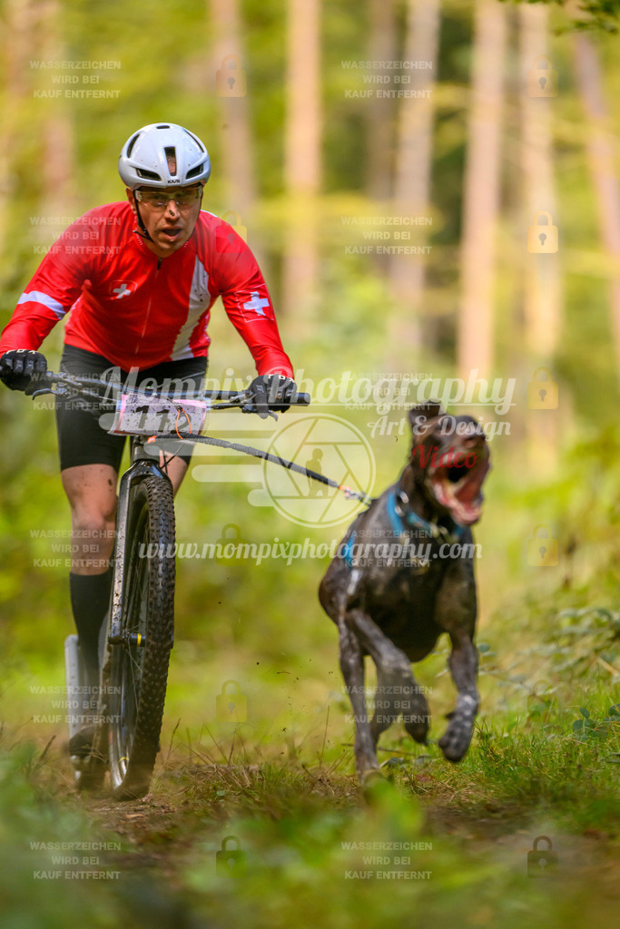 MompixPhotography_Yens2025_B2-69 | PayLife