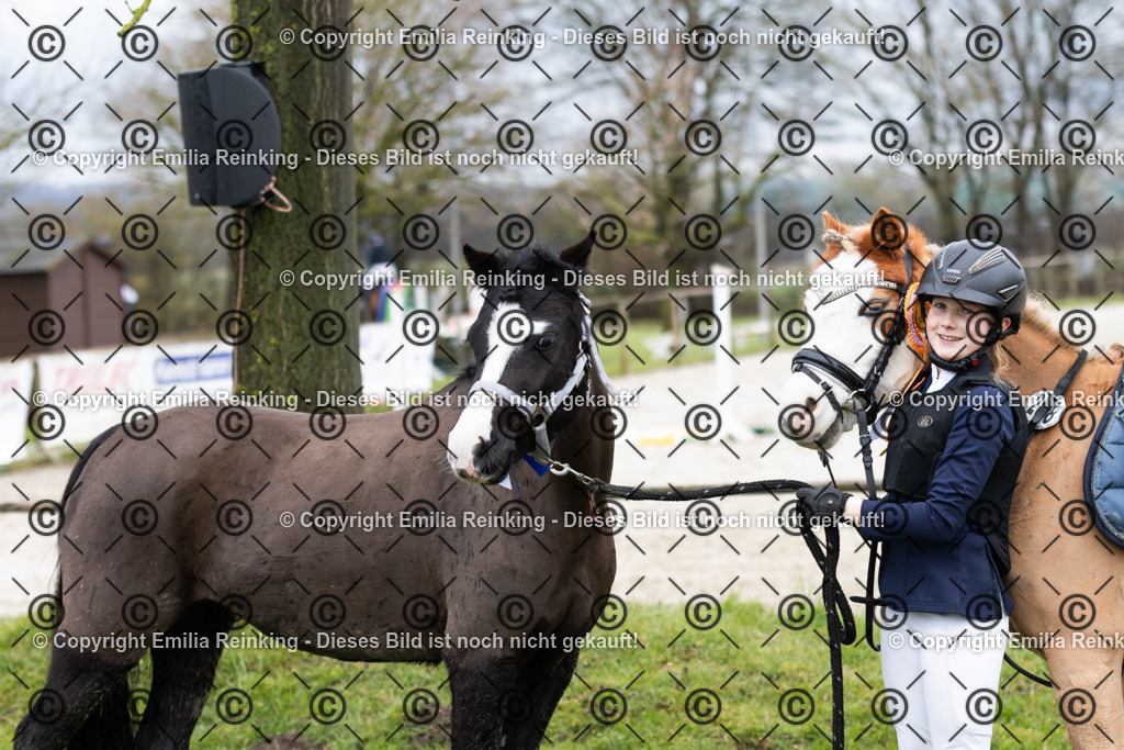 CL5A6975 | Emilia Reinking Fotografie - Realisiert mit Pictrs.com