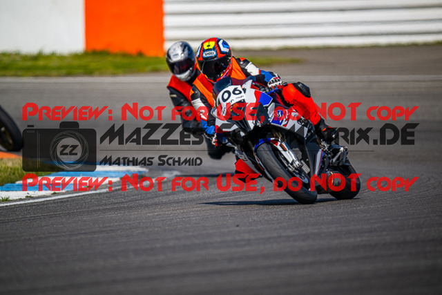 MaZZes_FotoMatrix_230410_6654 | INST