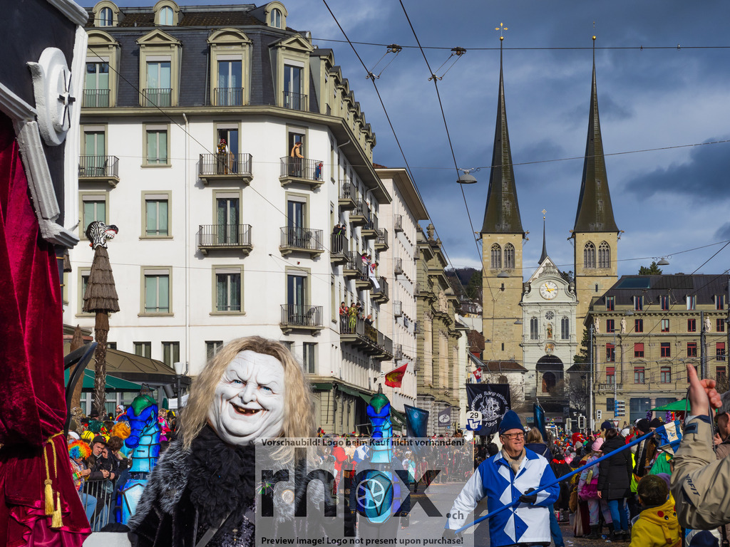 Fritschi-Umzug Luzern 2026 | Foto-Standort: Schweizerhof Luzern - Realisiert mit Pictrs.com