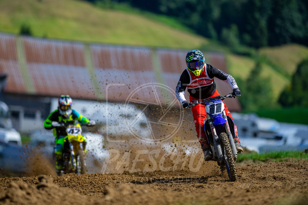 SE E (256) | Paeschuphoto Shop - Wer nicht sucht der auch nicht findet.Ob Motocrossbilder oder von einem besuchtem Spiel, Hauptsache Action. - Realisiert mit Pictrs.com