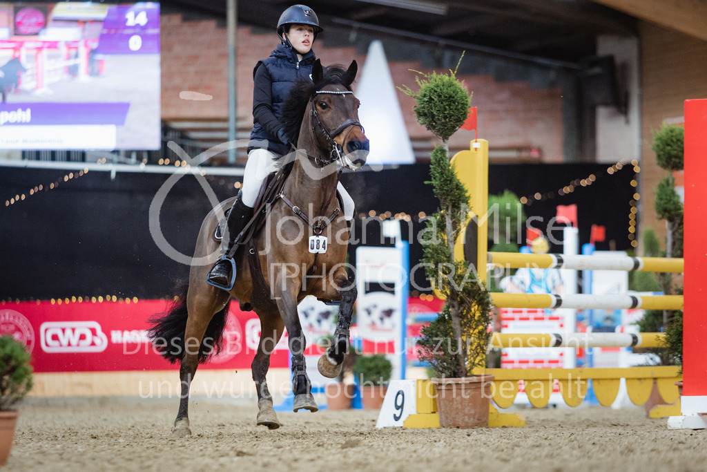 221127_Winterfestival_L-Spr_HPTTY-281 | Deine schönsten Turniermomente als professionelle Fotos! Entdecke hochwertige Pferdesport-Fotografie im Online-Shop. Jetzt Fotos finden & bestellen!