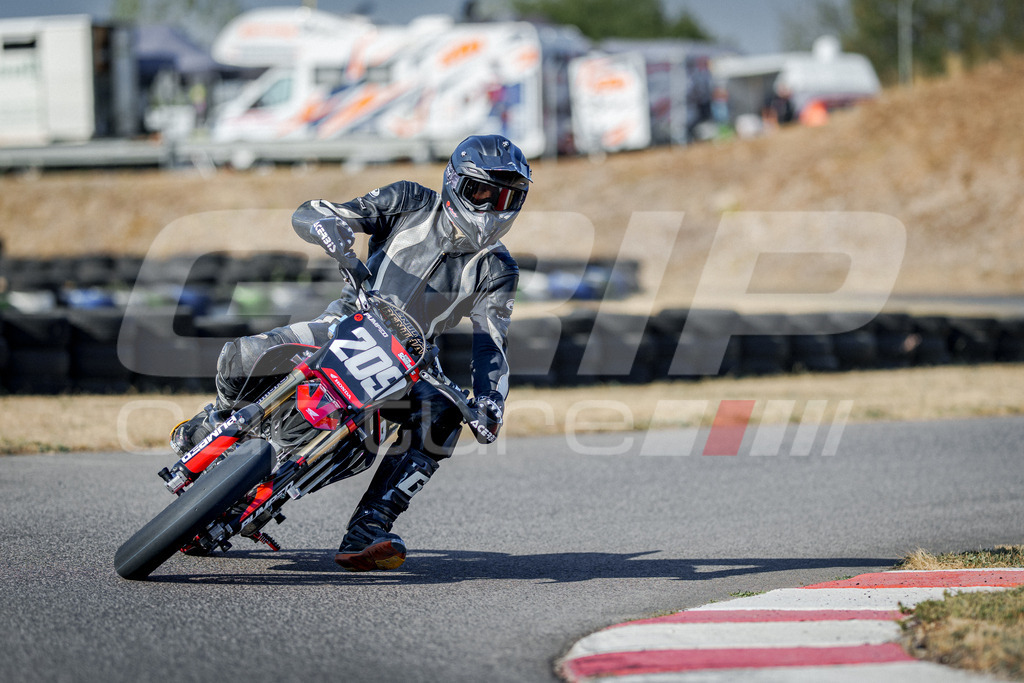 GRIPcapture-20260816-101-271 | Bad Fischau, AUSTRIA,15.-16.08.2026-Supermoto Staatsmeisterschaft &amp; G-Cup, Image shows .Photo: GRIPcapture / Andrea Kurz