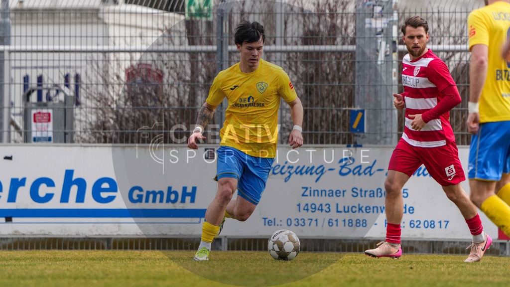 Fußball, Herren, Saison 2025/2026, Regionalliga Nordost, 26. Spieltag, FSV 63 Luckenwalde vs. Greifswalder FC, Samstag 14.03.2026, Werner-Seelenbinder-Stadion Luckenwalde, | Fußball, Herren, Saison 2025/2026, Regionalliga Nordost, 26. Spieltag, FSV 63 Luckenwalde vs. Greifswalder FC, Samstag 14.03.2026, Werner-Seelenbinder-Stadion Luckenwalde, Im Bild: Matthew Meier (Luckenwalde) - Realisiert mit Pictrs.com