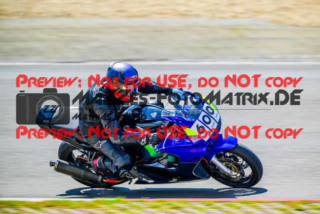 MaZZes_FotoMatrix_240717_6007705_2-102 | GELB