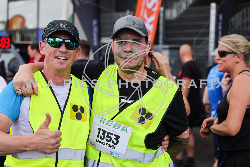 ..... | Int. 3 Brückenlauf Linz, Foto: WAPICS/Binder Manuel