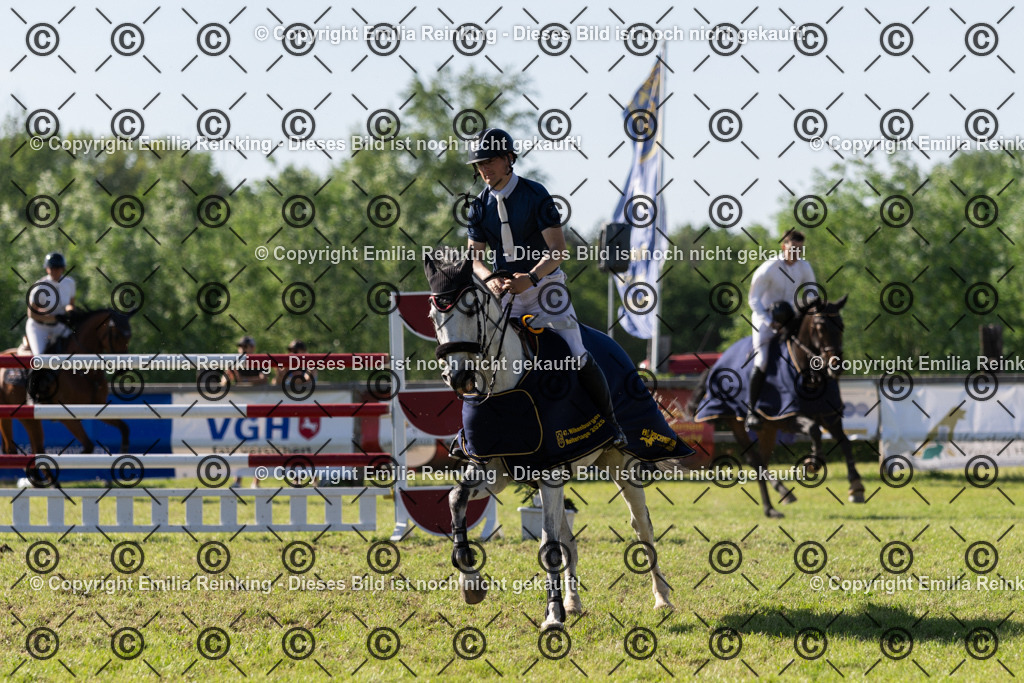 CL5A1493 | Emilia Reinking Fotografie - Realisiert mit Pictrs.com