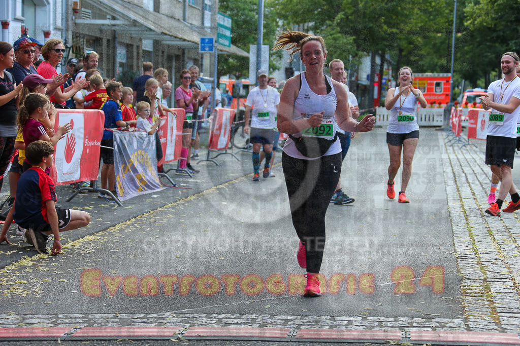 220625_1731_EX1_6865 | Sportfotografie im Rhein-Sieg Kreis, Köln, Bonn, NRW, Rheinland Pfalz, Hessen, etc. Unser Tätigkeitsfeld umfasst den Laufsport vom Volkslauf über den Marathon, Duathlon, Triathon bis zum Ultralauf wie Kölnpfad Ultra oder Schindertrail.