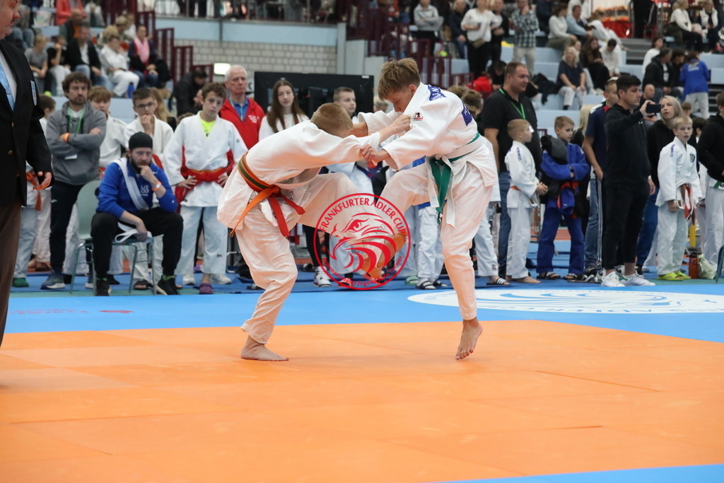 1J7A2807 | Fotos vom Adler Cup - Pictures from Adler Cup

Hier findet Ihr alle Eindrücke und großen Momente der Adler Cup Wochenenden. Here you will find all impressions and great moments of the Adler Cup weekends. - Realisiert mit Pictrs.com