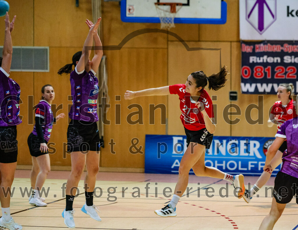 2023-11-04_005_SpVgg_Altenerding_gegen_TV_Altoetting | Erding, Deutschland, 04.11.2023:
Handball, Bezirksoberliga Frauen Altbayern 2023 / 2024, 6. Spieltag, SpVgg Altenerding gegen TV Altötting, Endergebnis: 28:26

Eva Taubeneder (TV Altötting, #21)

Foto: Christian Riedel / fotografie-riedel.net