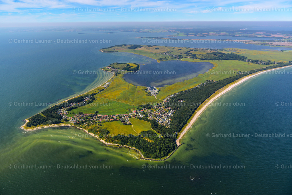 3637766 | THIESSOW 25.08.2016 Küstenbereich der Ostsee - Insel Rügen im Ortsteil Mönchgut in Thiessow im Bundesland Mecklenburg-Vorpommern. // Coastal area of the Baltic Sea - Ruegen Island in the district Moenchgut in Thiessow in the state Mecklenburg - Western Pomerania. Foto: Gerhard Launer