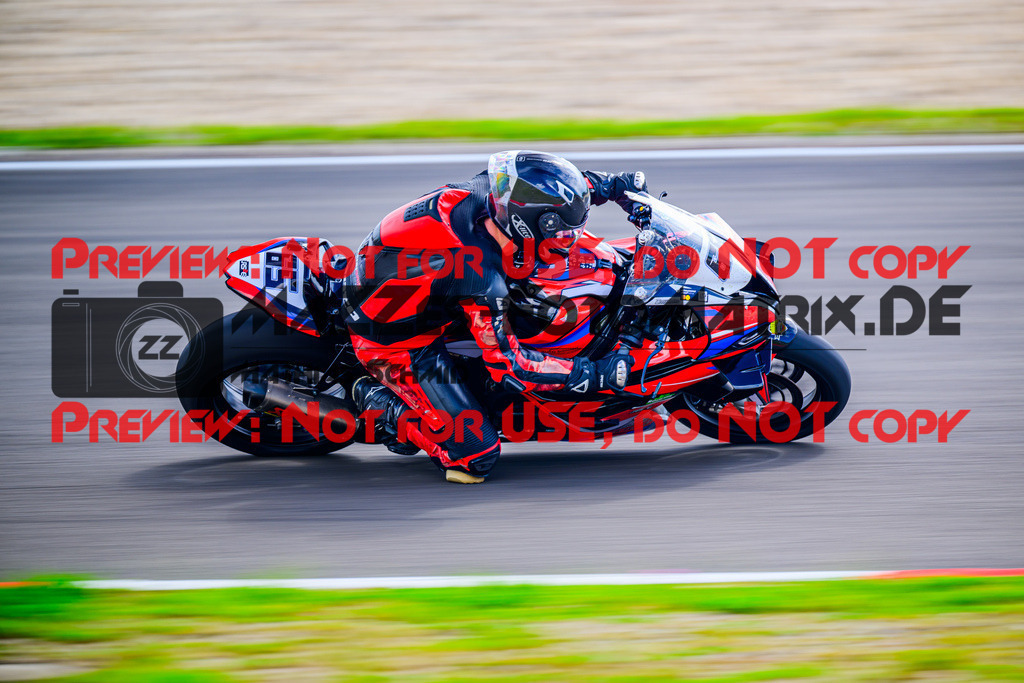 MaZZes_FotoMatrix_240519_6007705_9887 | Fotograf Mathias Schmid
Sportfotograf,
Eventfotograf,
Hochzeitsfotograf,
Portraitfotograf