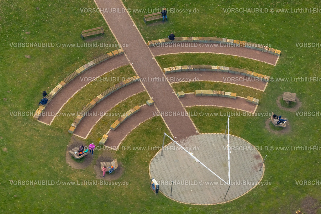 Werl240308200 | Luftbild, Sitztreppe im Kurpark, Werl, Nordrhein-Westfalen, Deutschland