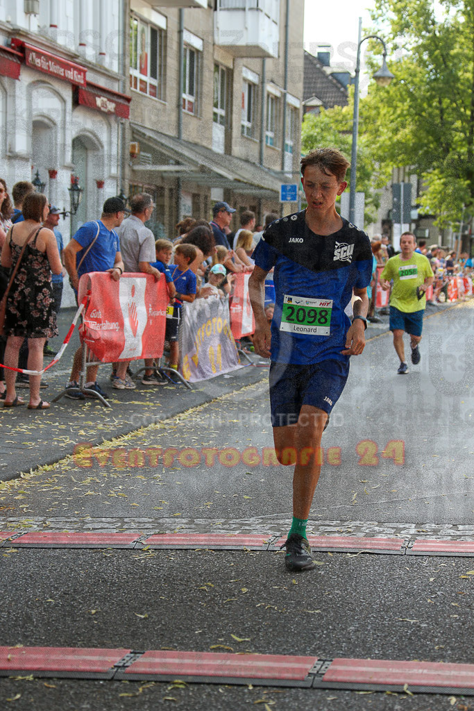 220625_1658_EX1_5654 | Sportfotografie im Rhein-Sieg Kreis, Köln, Bonn, NRW, Rheinland Pfalz, Hessen, etc. Unser Tätigkeitsfeld umfasst den Laufsport vom Volkslauf über den Marathon, Duathlon, Triathon bis zum Ultralauf wie Kölnpfad Ultra oder Schindertrail.
