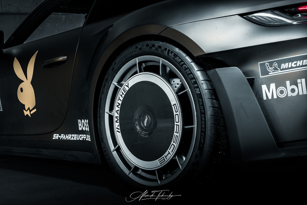 R6AT5283 _Alexander Tschuncky | 911 GT3 RS mit Manthey Kit - Realisiert mit Pictrs.com