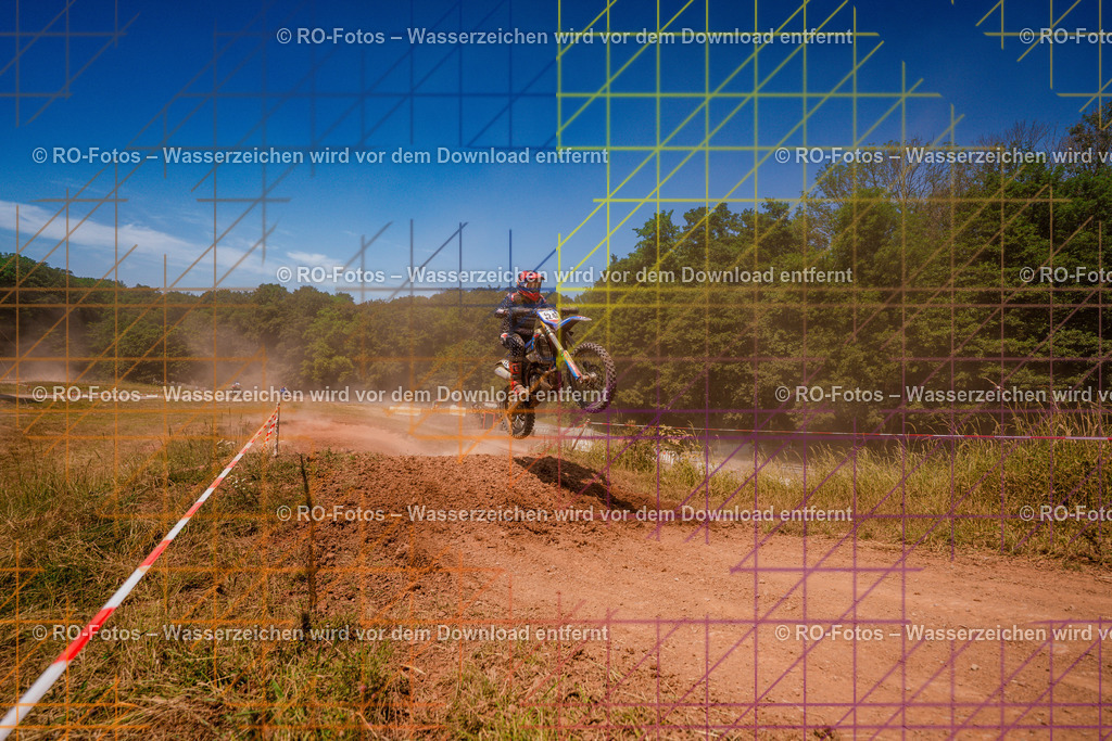 5 Lauf Schlüchtern IGE 2026-642 | Sportfotografie von RO-Fotos: Motorsport, Motocross, Enduro, Laufveranstaltungen und Triathlon. Professionelle Fotos von Sportlern und Events. - Realisiert mit Pictrs.com