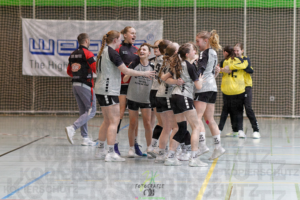 Hessenmeisterschaft wJC - Spiel um Platz 3; TuS Kriftel - SG Schenklengsfeld | Hessenmeisterschaft wJC - Spiel um Platz 3; TuS Kriftel - SG Schenklengsfeld am 22.03.2025 in Biedenkopf (Sporthalle Lahntalschule)Photo © 2025 - Jörg Heinrich - Realisiert mit Pictrs.com